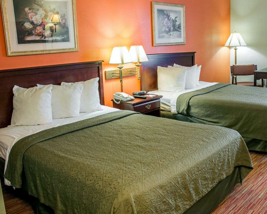 Clarion Pointe Hotel Archdale ห้อง รูปภาพ